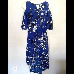 APT 9 blue floral cold shoulder hi-low dress size small
